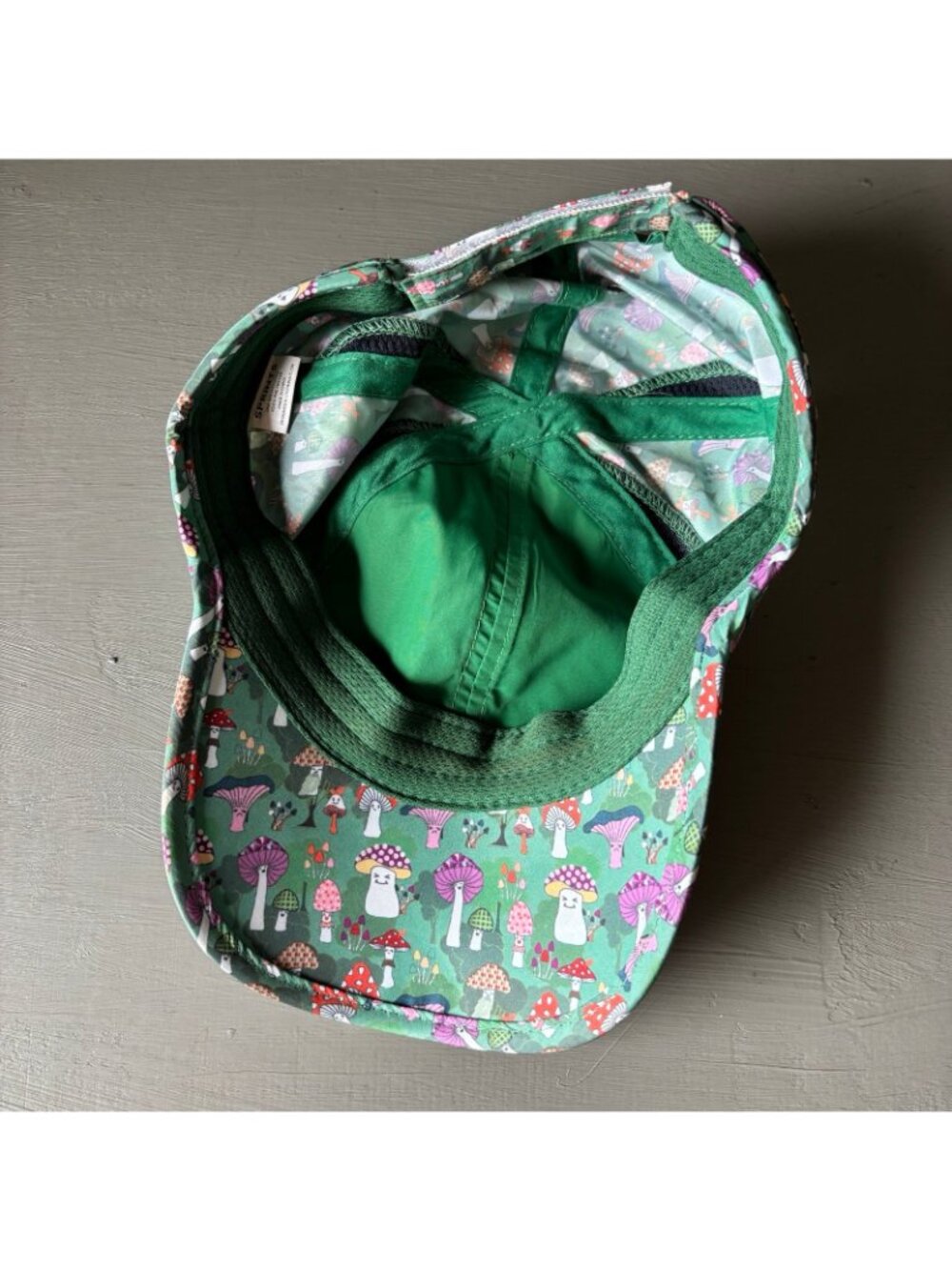 Sprints "Mushroom Mania" Performance Running Hat - OG Style - Picture 5 of 5